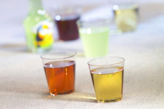 40 Gläser für Schnaps, PS 2 cl Ø 3,7 cm · 4,1 cm glasklar