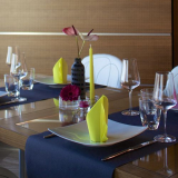 20 Servietten ROYAL Collection 1/4-Falz 40 cm x 40 cm limonengrün