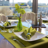 20 Servietten ROYAL Collection 1/4-Falz 40 cm x 40 cm olivgrün